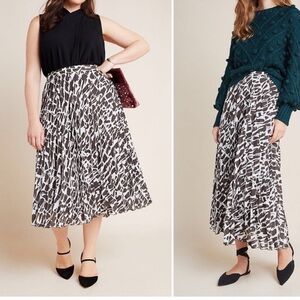 NWT Maeve Black & White Allover Abstract Patterned Midi Skirt